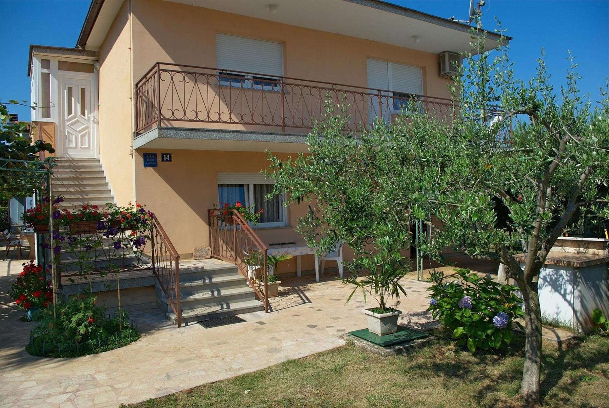 Apartments & Rooms Barbara Umag Kültér fotó